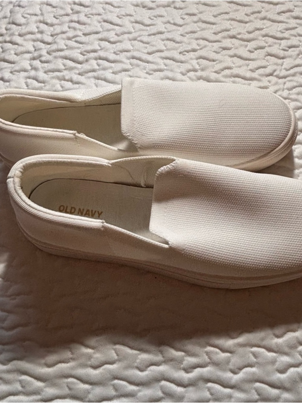 Old Navy White Slip-On Knit Shoes